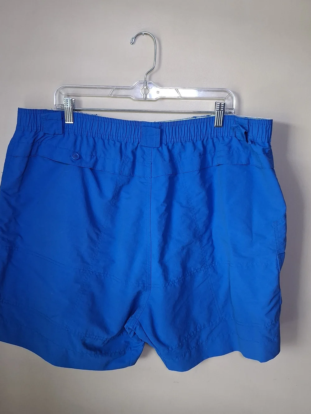 AFTCO Men’s Royal Blue Fishing Shorts; Size 44